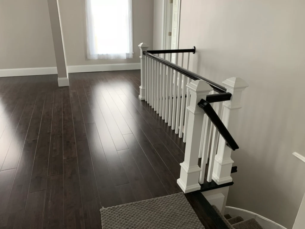 Bright living space with oak floor