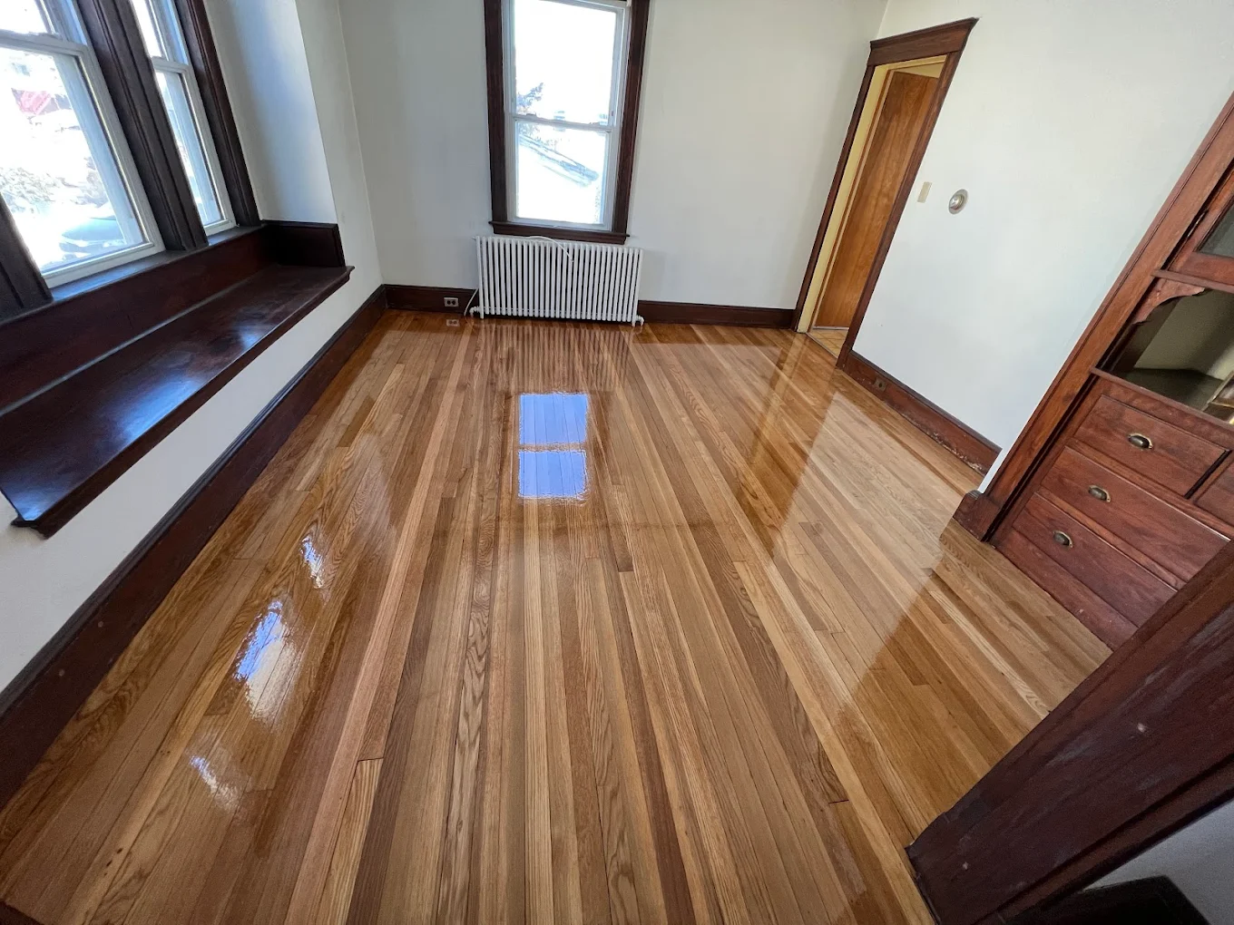 Dark walnut hardwood in bedroom